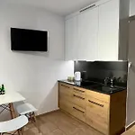 205 Planeta 100 M Od Plazy Apartamento *
